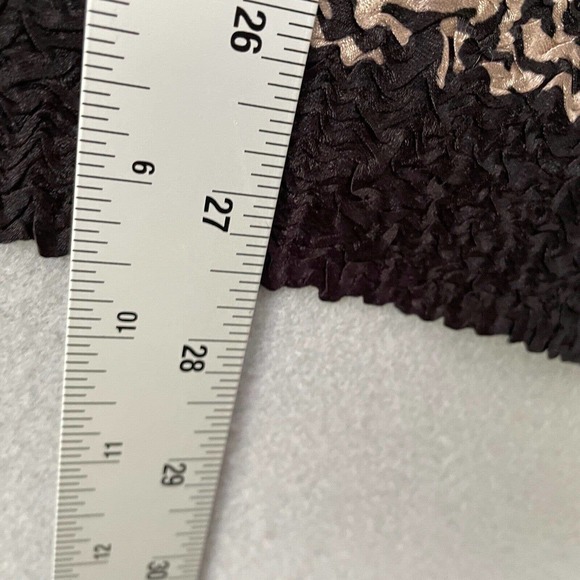 Chicos Travelers Mandarin Collar Toggle Button Top - Picture 11 of 11